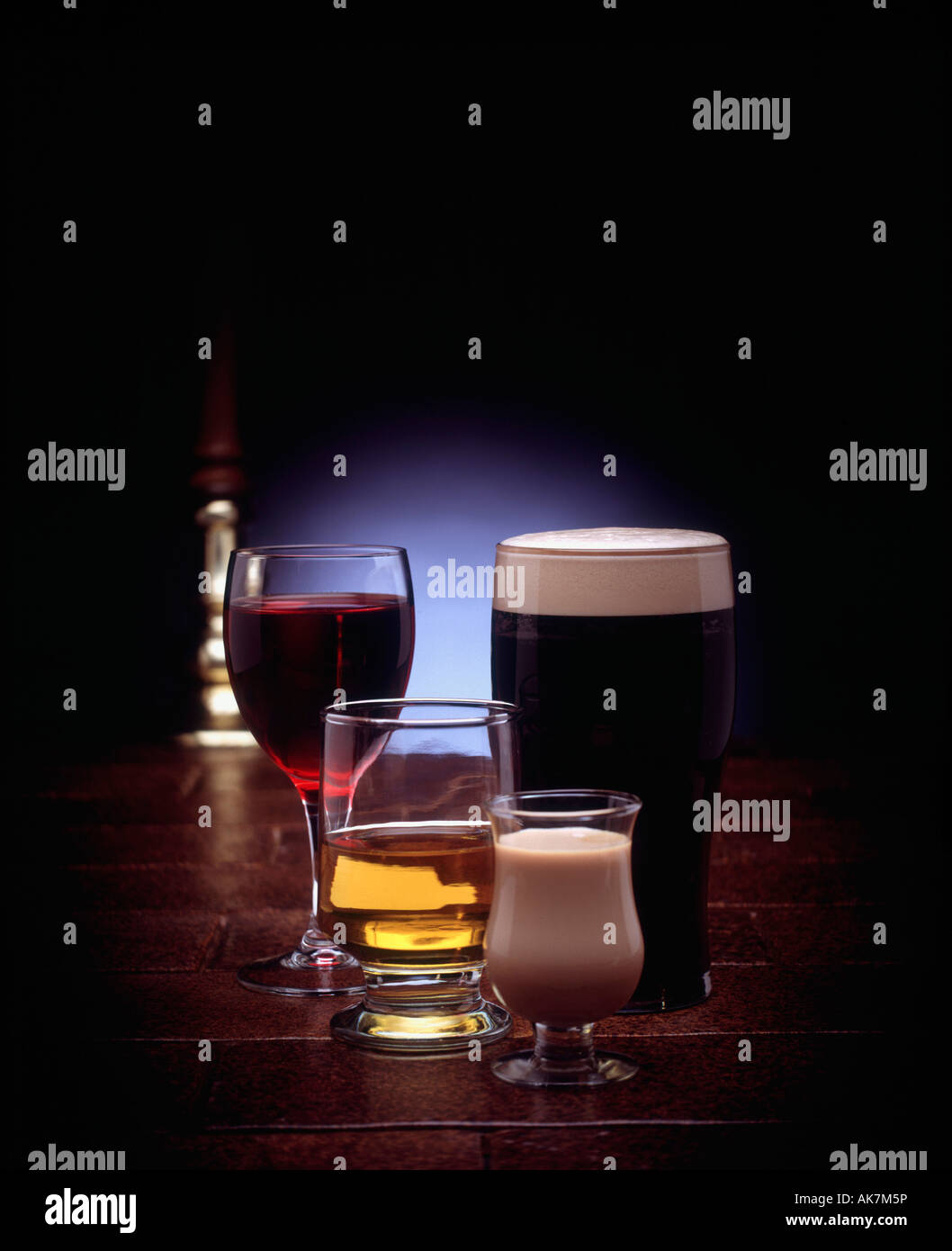 Traditionalirishpub hires stock photography and images Alamy