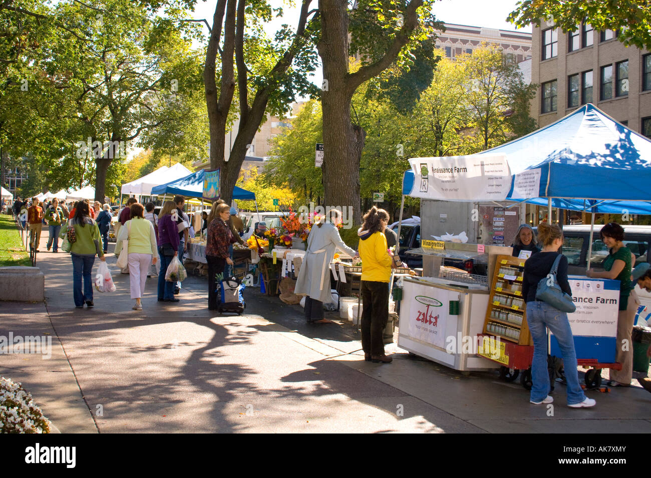 Madison wisconsin farmers market hires stock photography and images