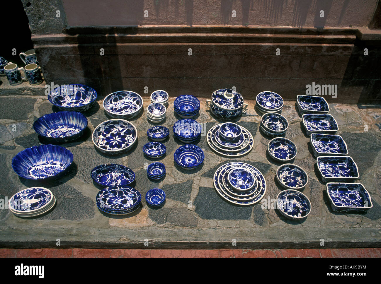 Mexican pottery bowls hires stock photography and images Alamy