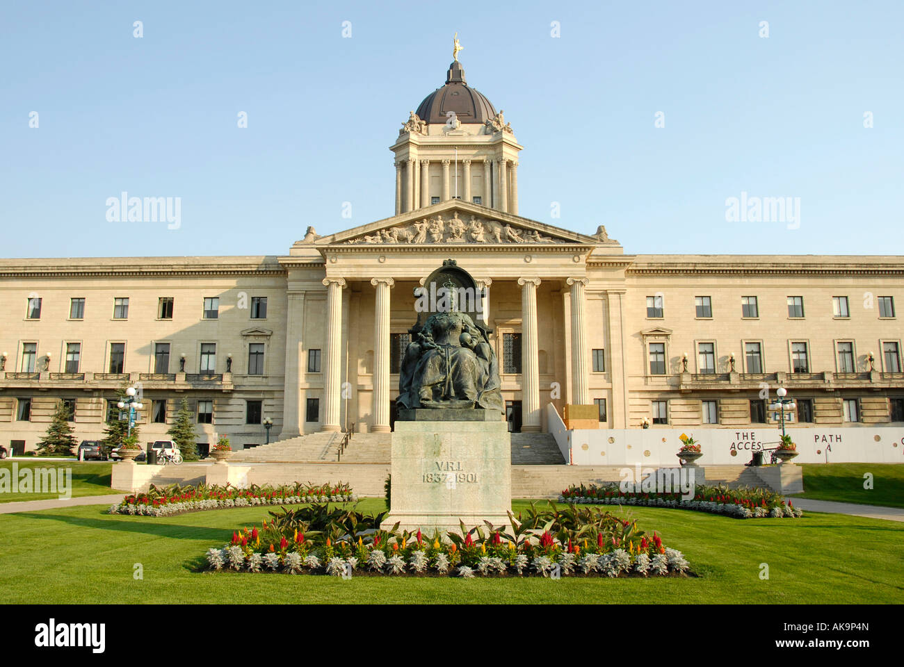 Provincial Capital Legislative Building Winnipeg Manitoba Canada designed by Frank Worthington Simon and Henry Boddington III wi Stock Photo