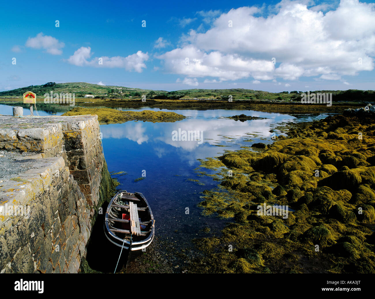 atlantic sea inlet on irelands west coast Stock Photo - Alamy