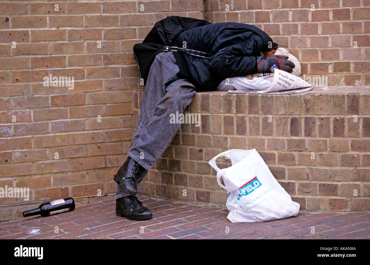 Homeless tramp down out hi-res stock photography and images - Alamy
