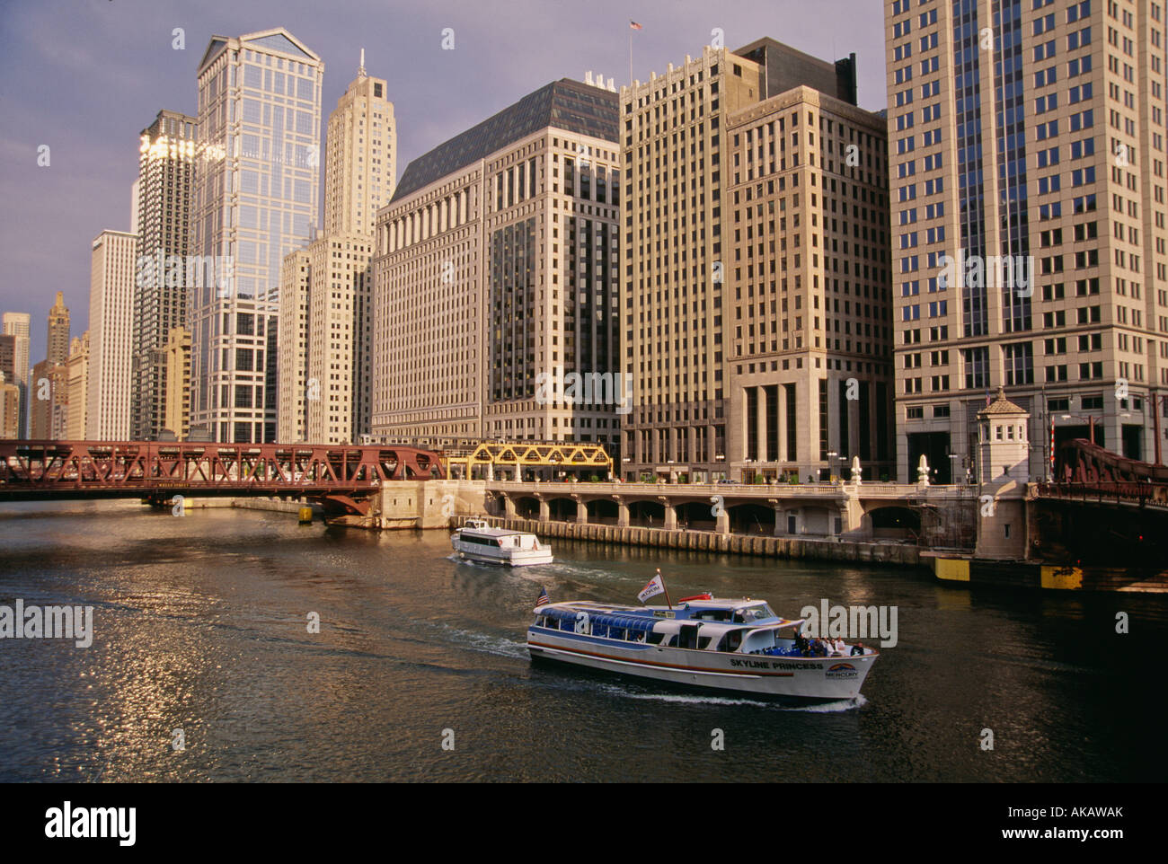 Chicago sightseeing hi-res stock photography and images - Alamy