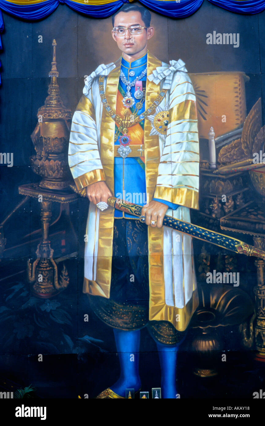 Thailand Bangkok poster of H M the King Stock Photo - Alamy