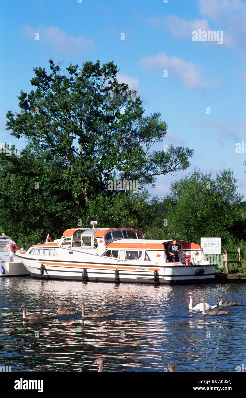 England, Norfolk, Norfolk Broads, Boats Anchored at Stalham Stock Photo Alamy