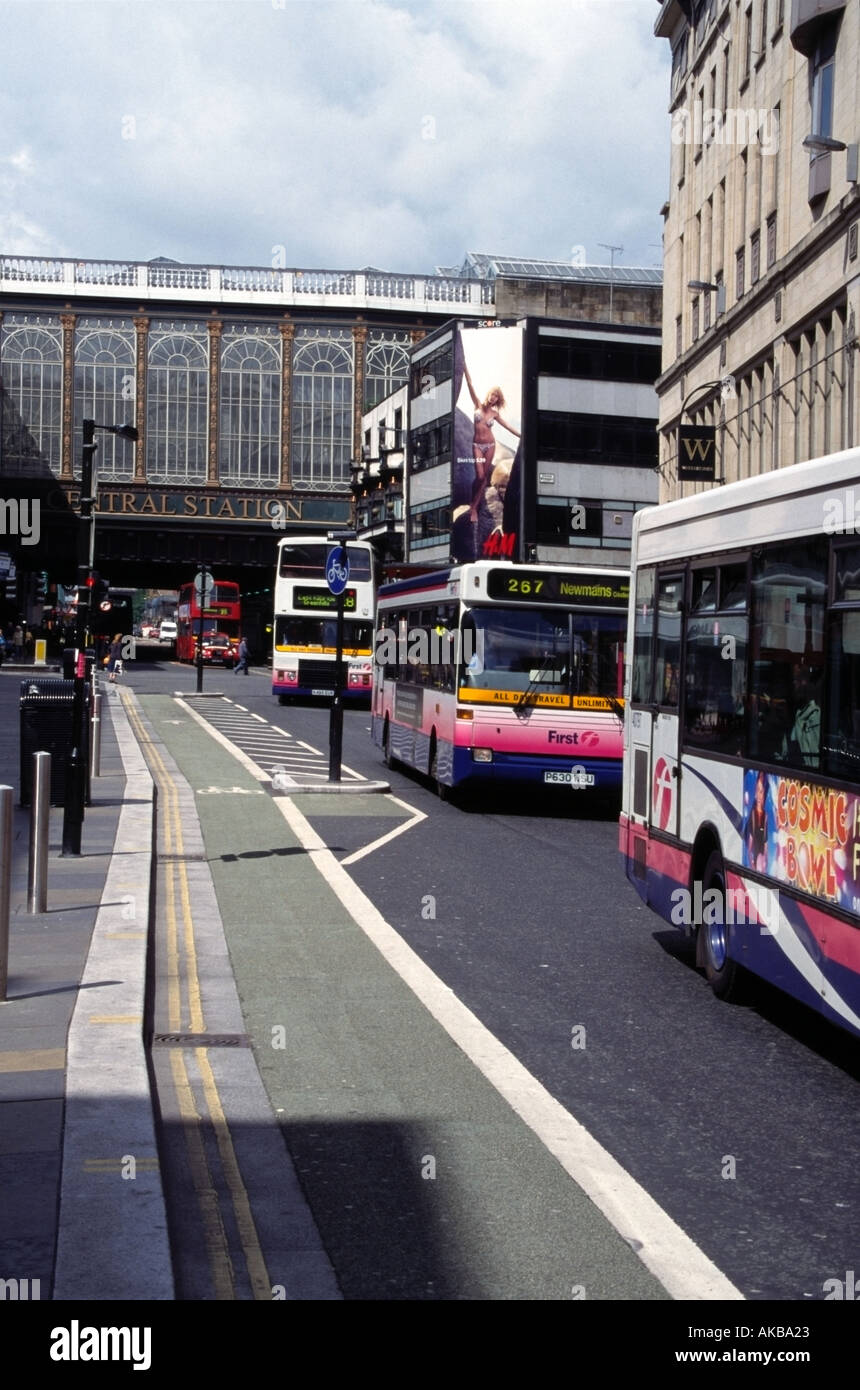 bus gate and cycle lane argyle street glasgow scotland europe Stock Photo Alamy