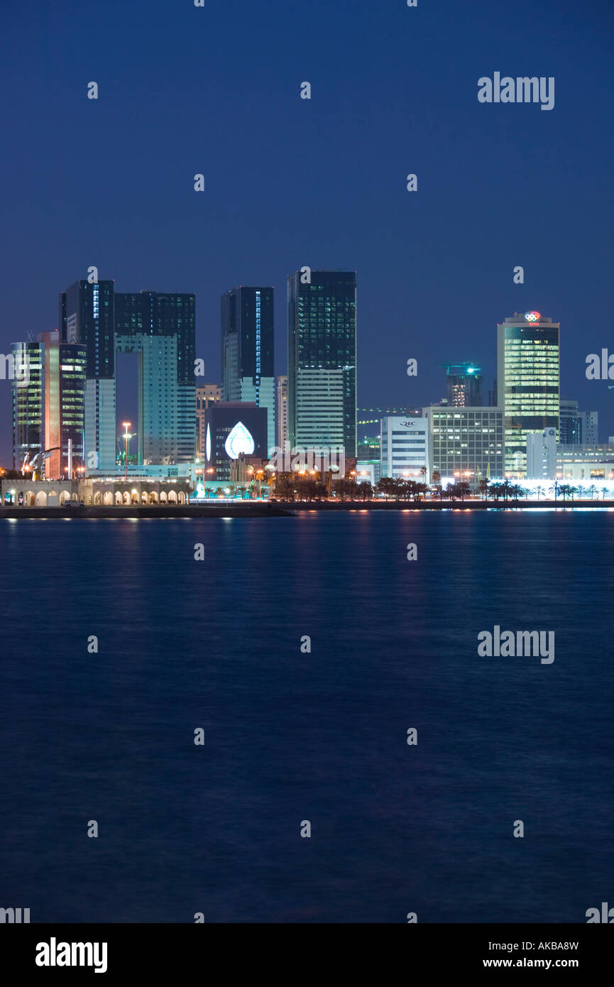 Qatar development hi-res stock photography and images - Alamy