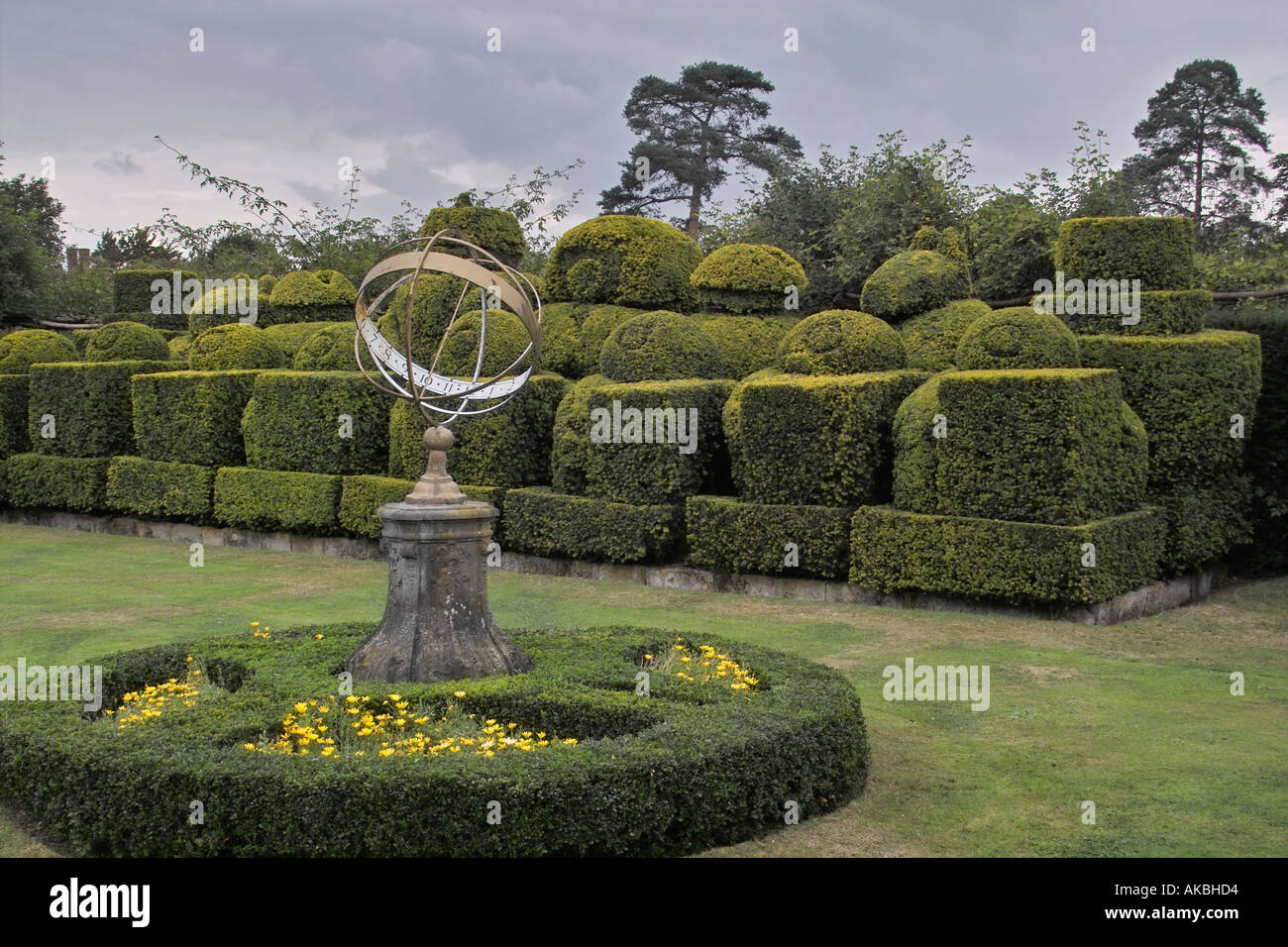 Topiary chess set hever castle hires stock photography and images Alamy