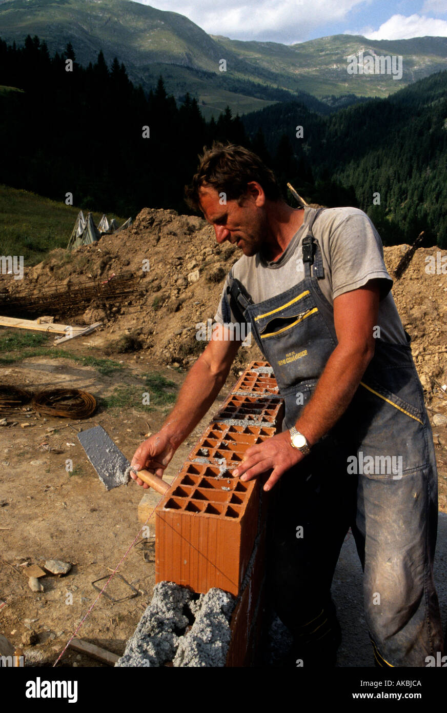 Remote constructions hi-res stock photography and images - Alamy
