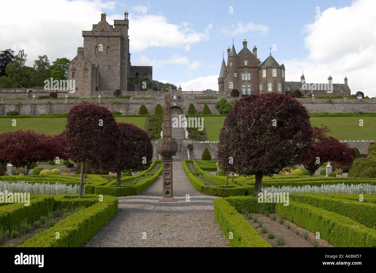 Drummond Castle and Castle gardens, Crieff,Scotland Stock Photo Alamy