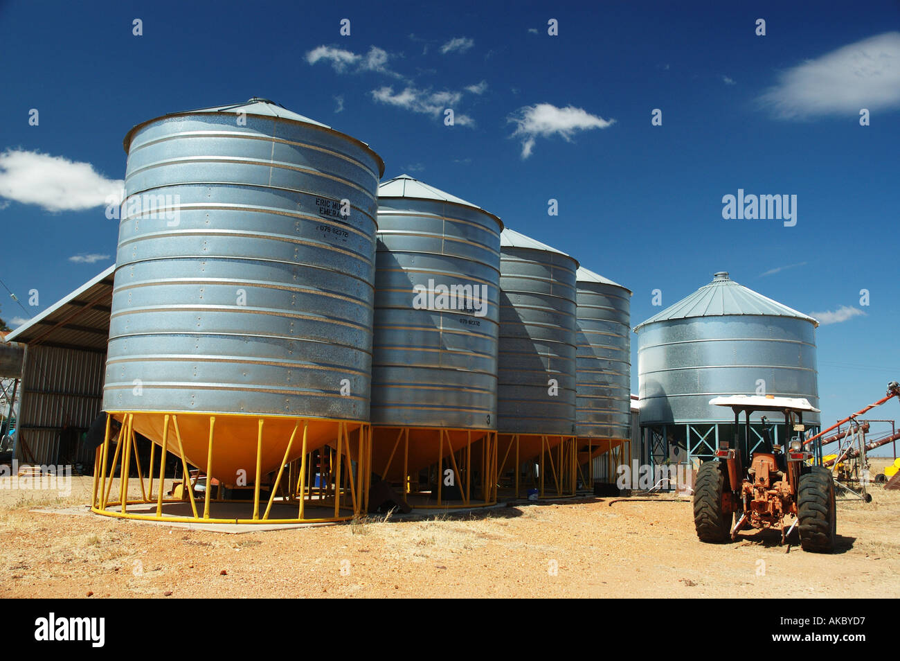 Grain storage silos central Queensland Australia Stock Photo Alamy