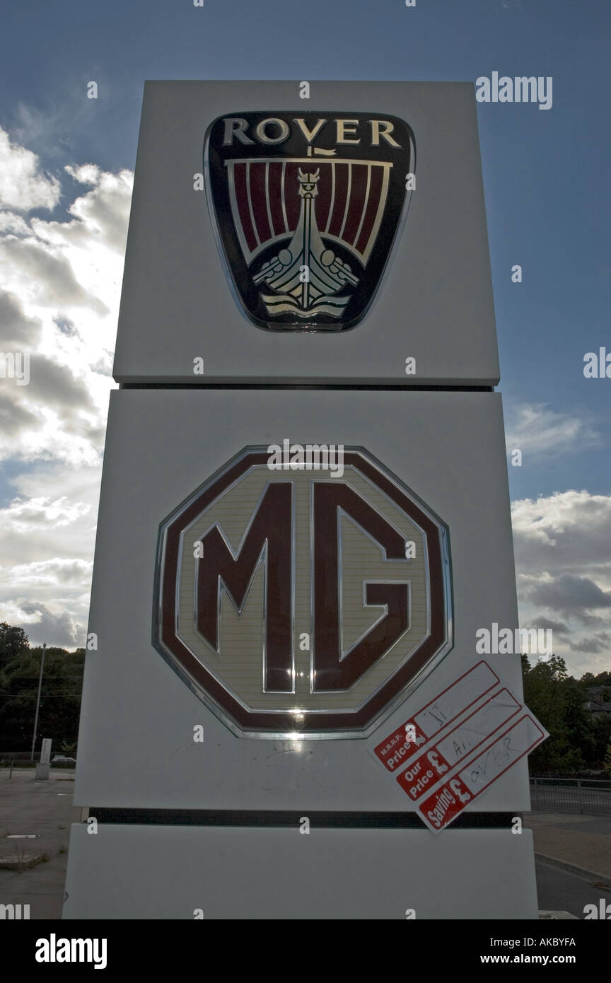 MG Rover dealer closed and boarded up after the collapse of the Rover ...
