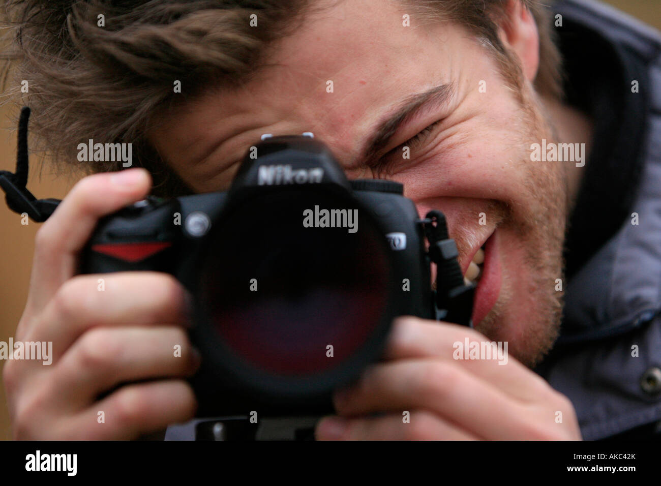 Man taking photograph camera hi-res stock photography and images - Alamy