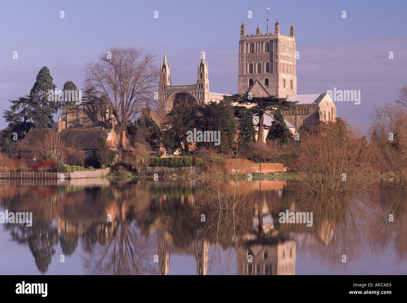 TEWKESBURY ABBEY REFLECTED IN SEASONAL FLOODS TEWKESBURY ...