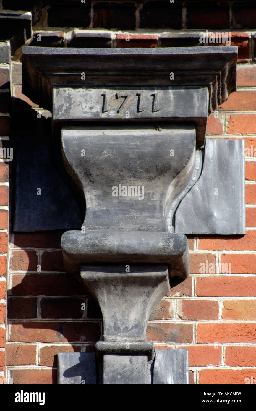 Lead hopper head hires stock photography and images Alamy