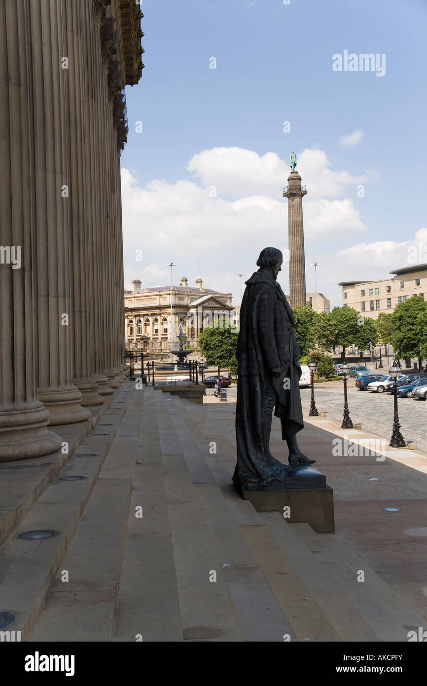 Statue of Disraeli the Earl of Beaconsfield outside St Hall in