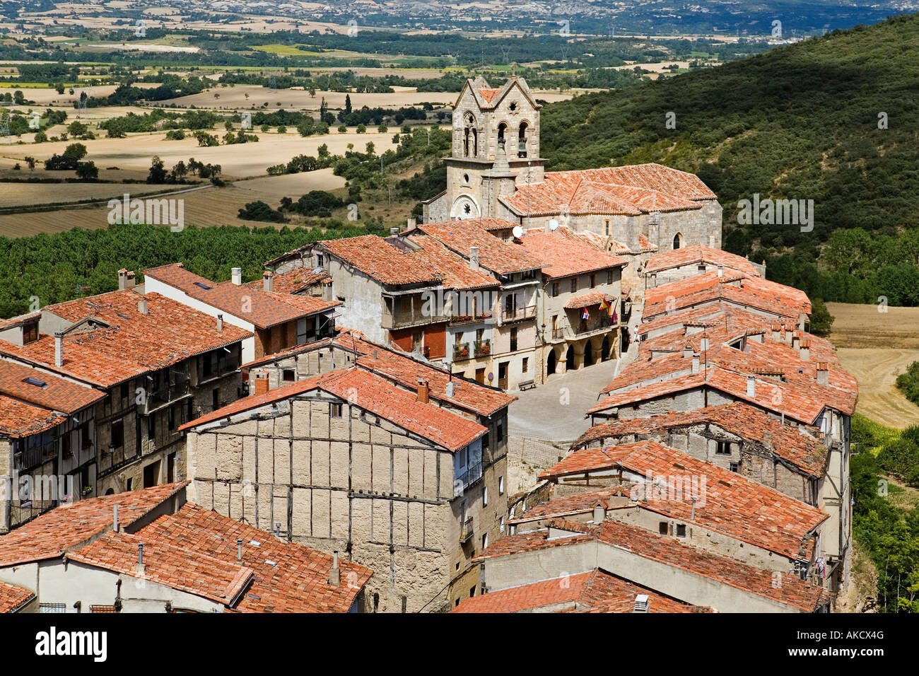 Monumento medieval hi-res stock photography and images - Alamy