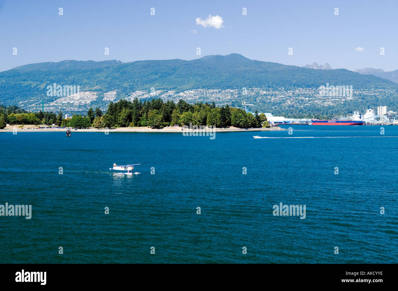 Port of vancouver aerial hi-res stock photography and images - Alamy