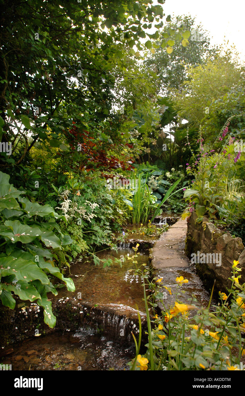 Cascading water feature hires stock photography and images Alamy