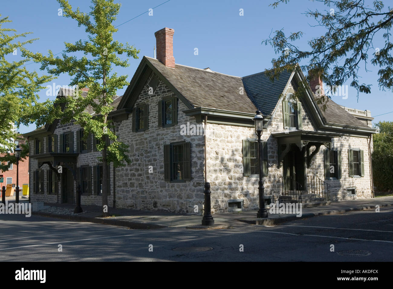 Limestone house Stockade District Kingston New York Stock Photo - Alamy
