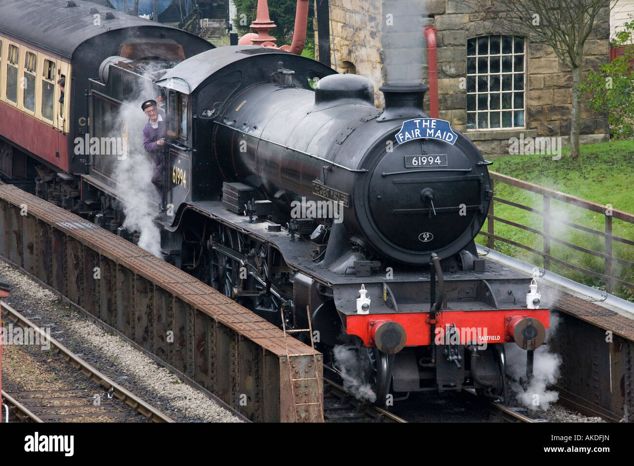 Steam train uk 1930s hires stock photography and images Alamy