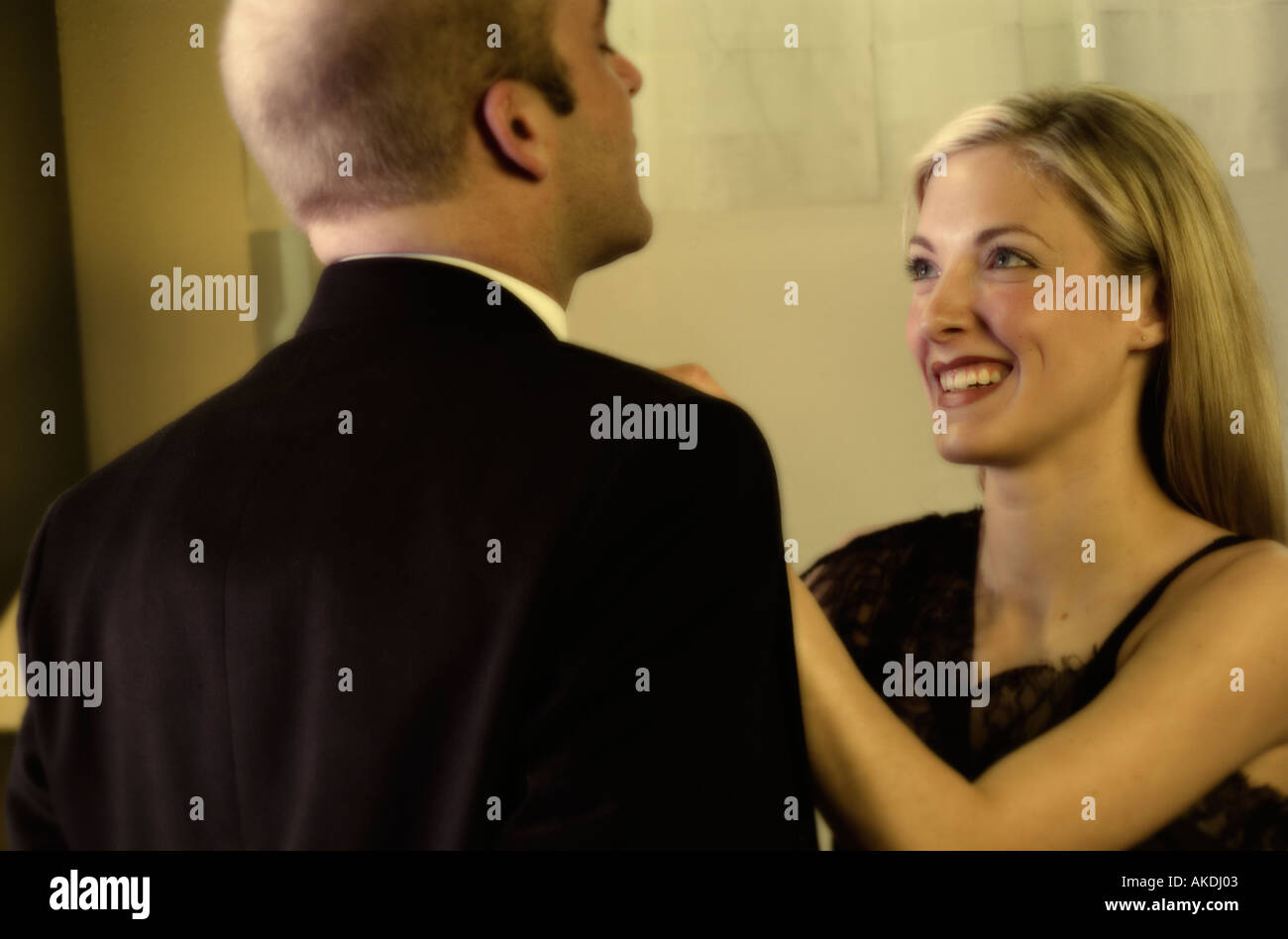 Couple dressed in formal hi-res stock photography and images - Alamy