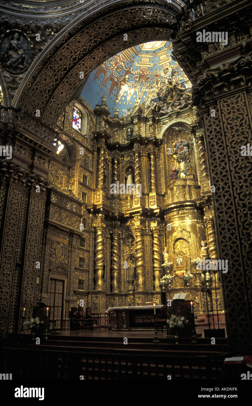 Gilded altar of La Compania de Jesus church in the Old Town, Quito, Ecuador Stock Photo