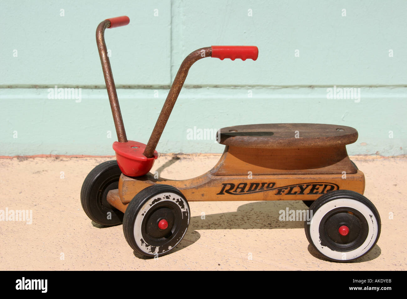 radio flyer wooden trike