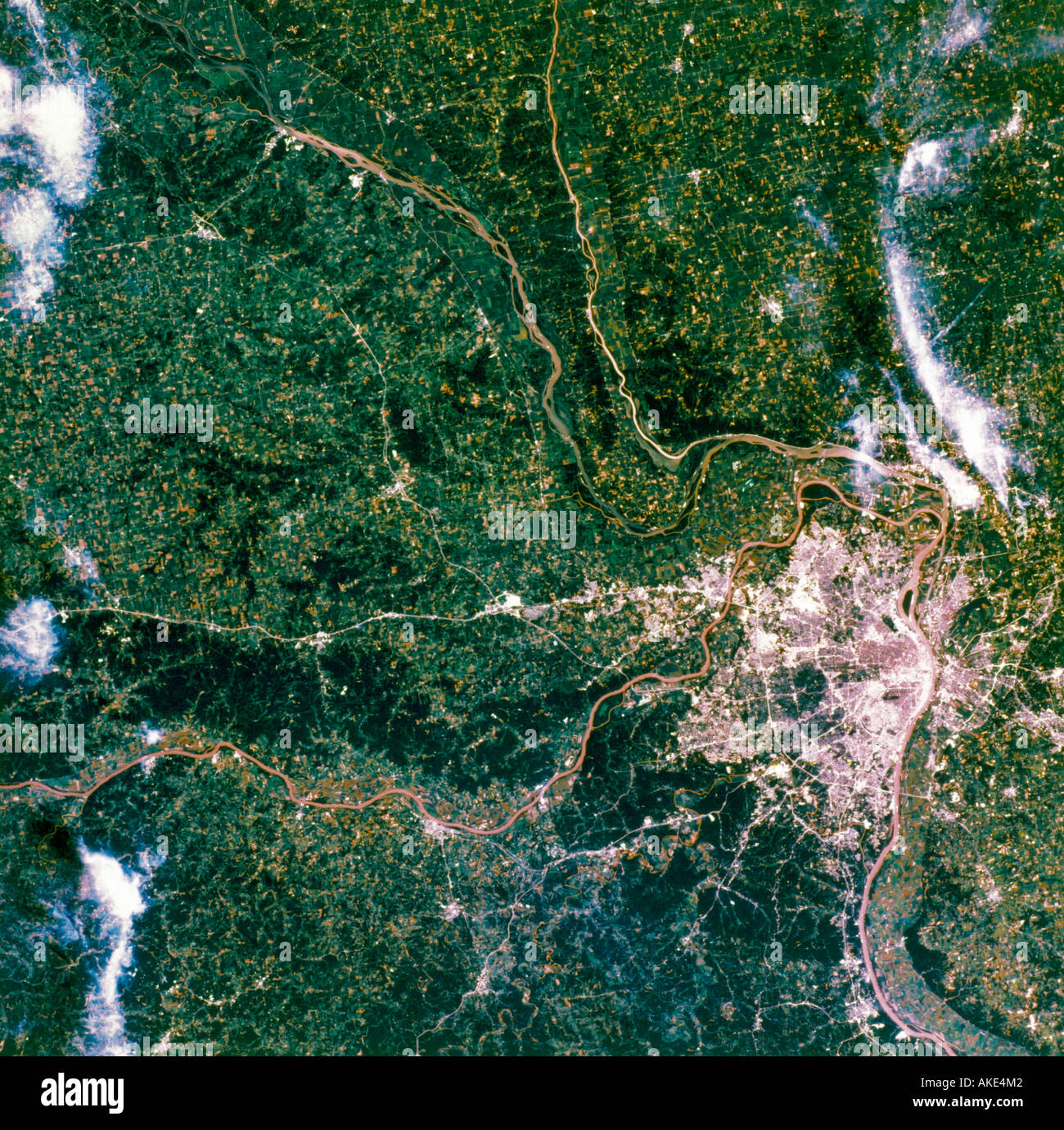Missouri Mississippi From Satellite Stock Photo - Alamy