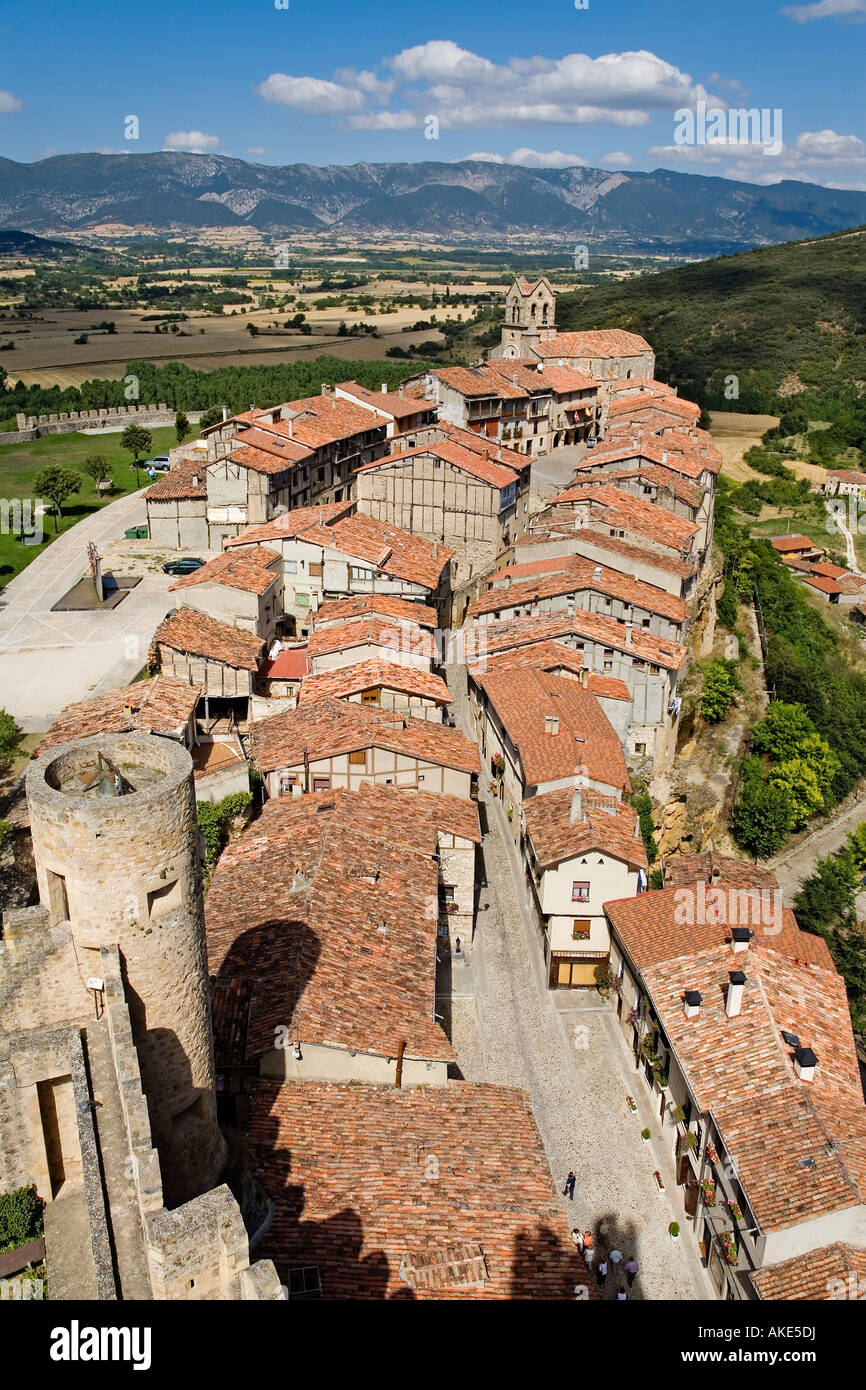 Monumento medieval hi-res stock photography and images - Alamy