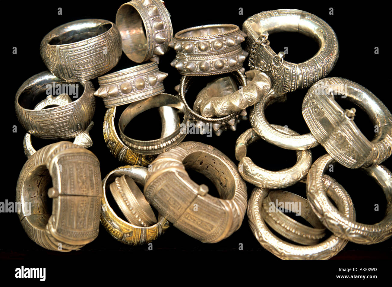 OM, Oman, Muscat, Stadtteil Mutrah, im Souq von Mutrah, Silberschmuck, Nomadenschmuck Stock Photo