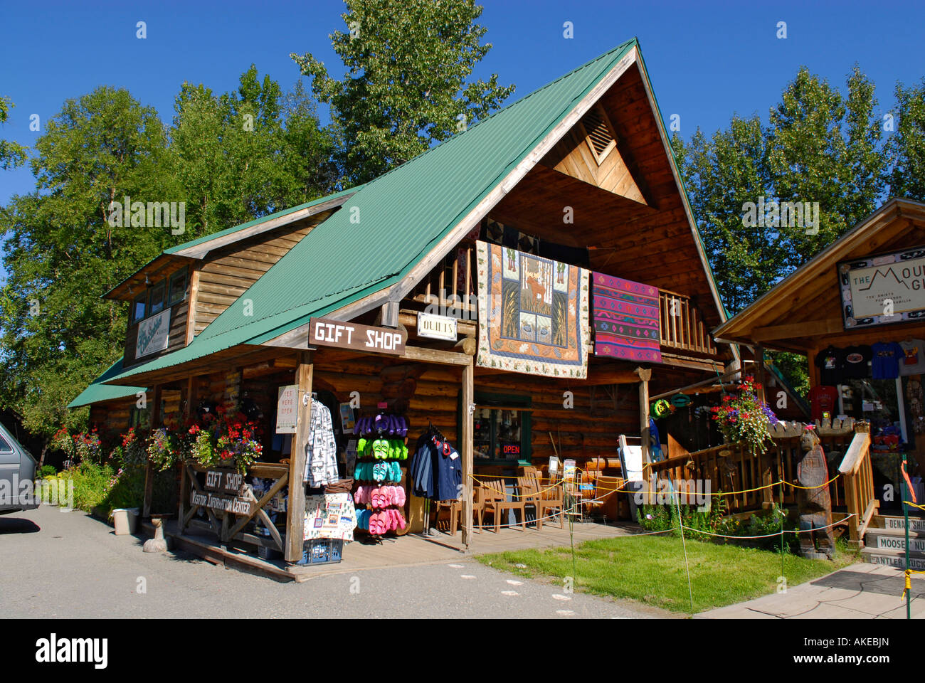Denali gift shop hires stock photography and images Alamy