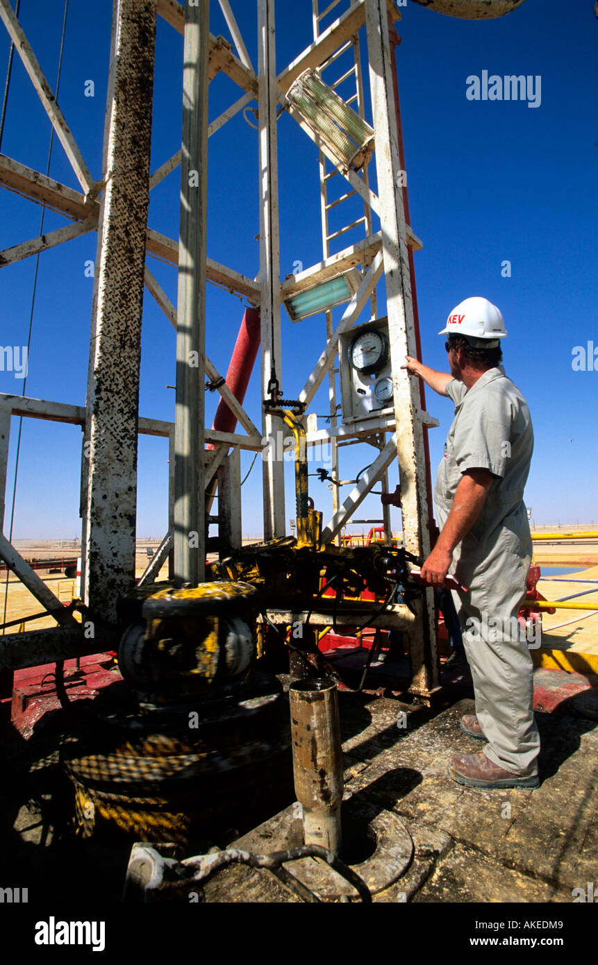 OM, Oman, Marmul im Süden des Oman, Ölfeld Stock Photo Alamy