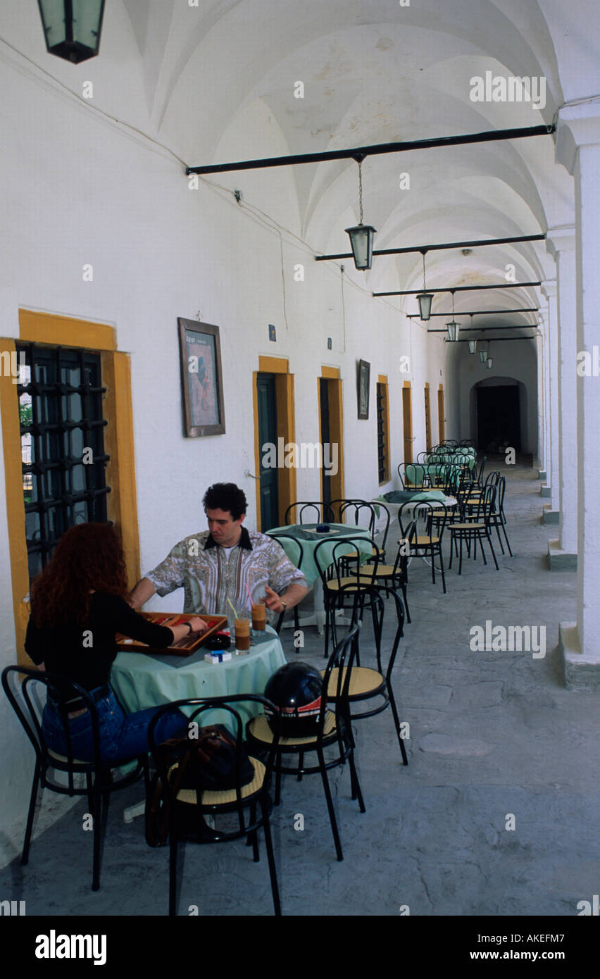 Griechenland, Makedonien, Kavala, Cafe in einem der Höfe im einstigen Imaret, einem Ensemble aus Moschee, Koranschule und Armens Stock Photo