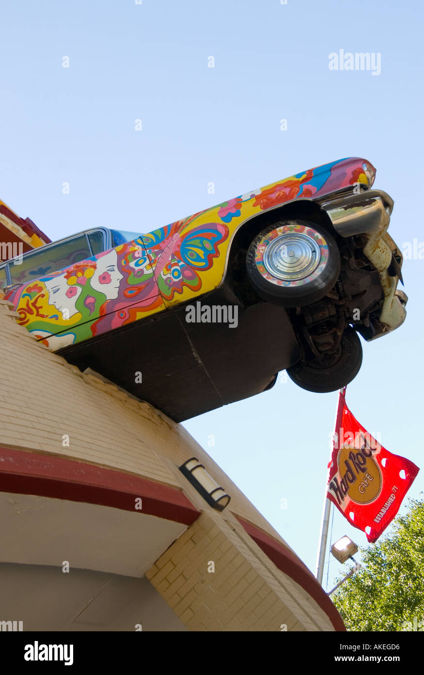 Hard Rock Cafe Niagara Falls, NY USA - Iconic Rock 'n' Roll Dining