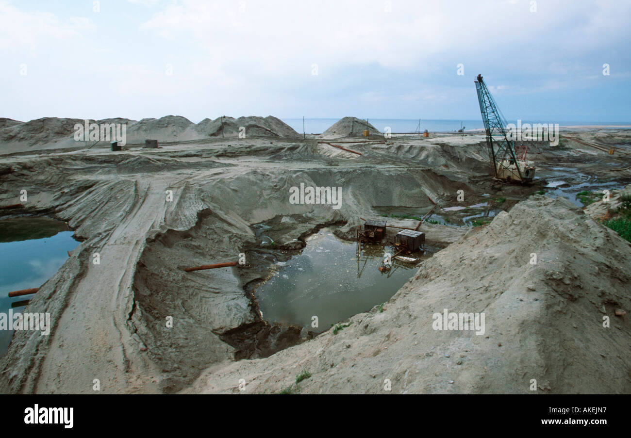 Russland, Kaliningrad (Königsberg), Jantarny (Palmnicken), Abraumhalden des Bernsteinabbaus bei Palmnicken (Jantarny) Stock Photo