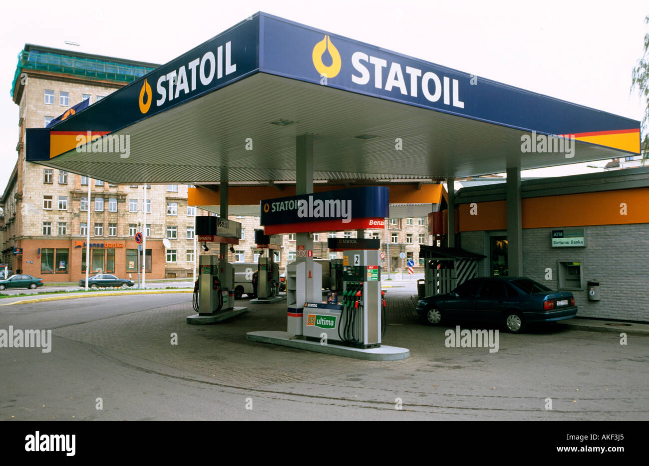 Lettland, Riga, Tankstelle Statoil Stock Photo