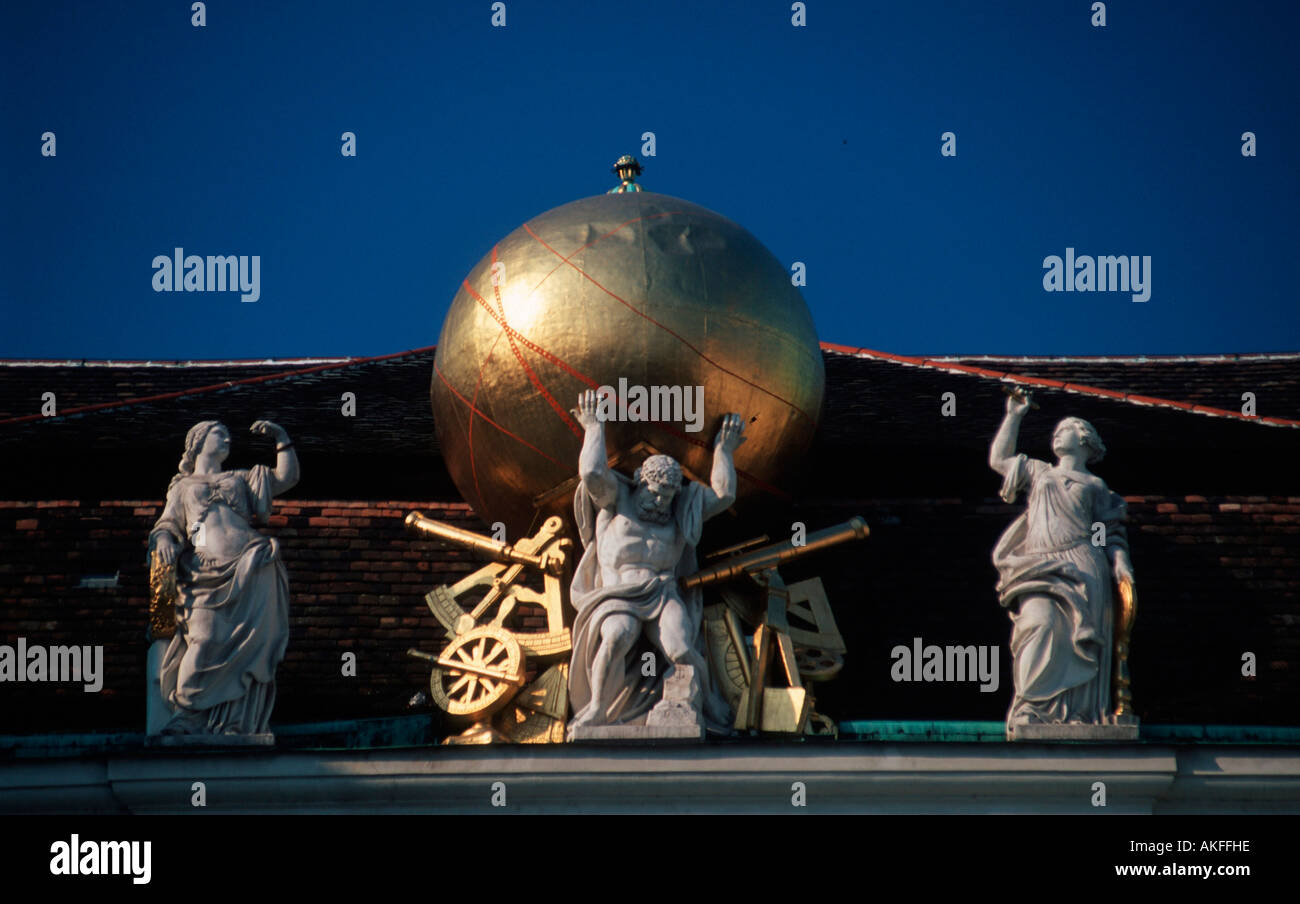 1723-26 von J.E. Fischer von Erlach erbaute Nationalbothek Stock Photo