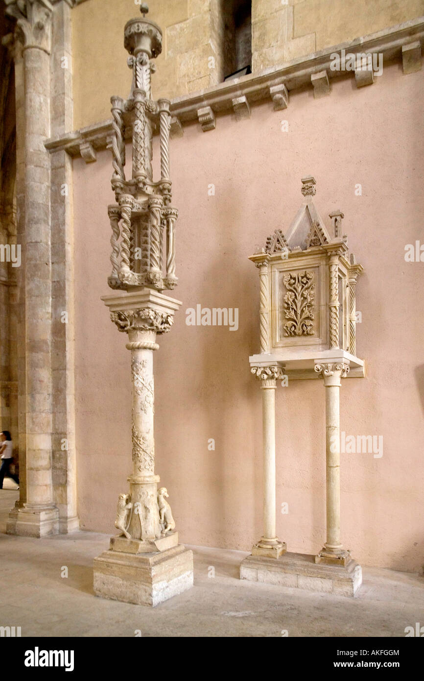 Gothic tabernacle and Easter candelabrum, Santa Maria d'Arabona abbey, Manoppello, Abruzzo, Italy Stock Photo