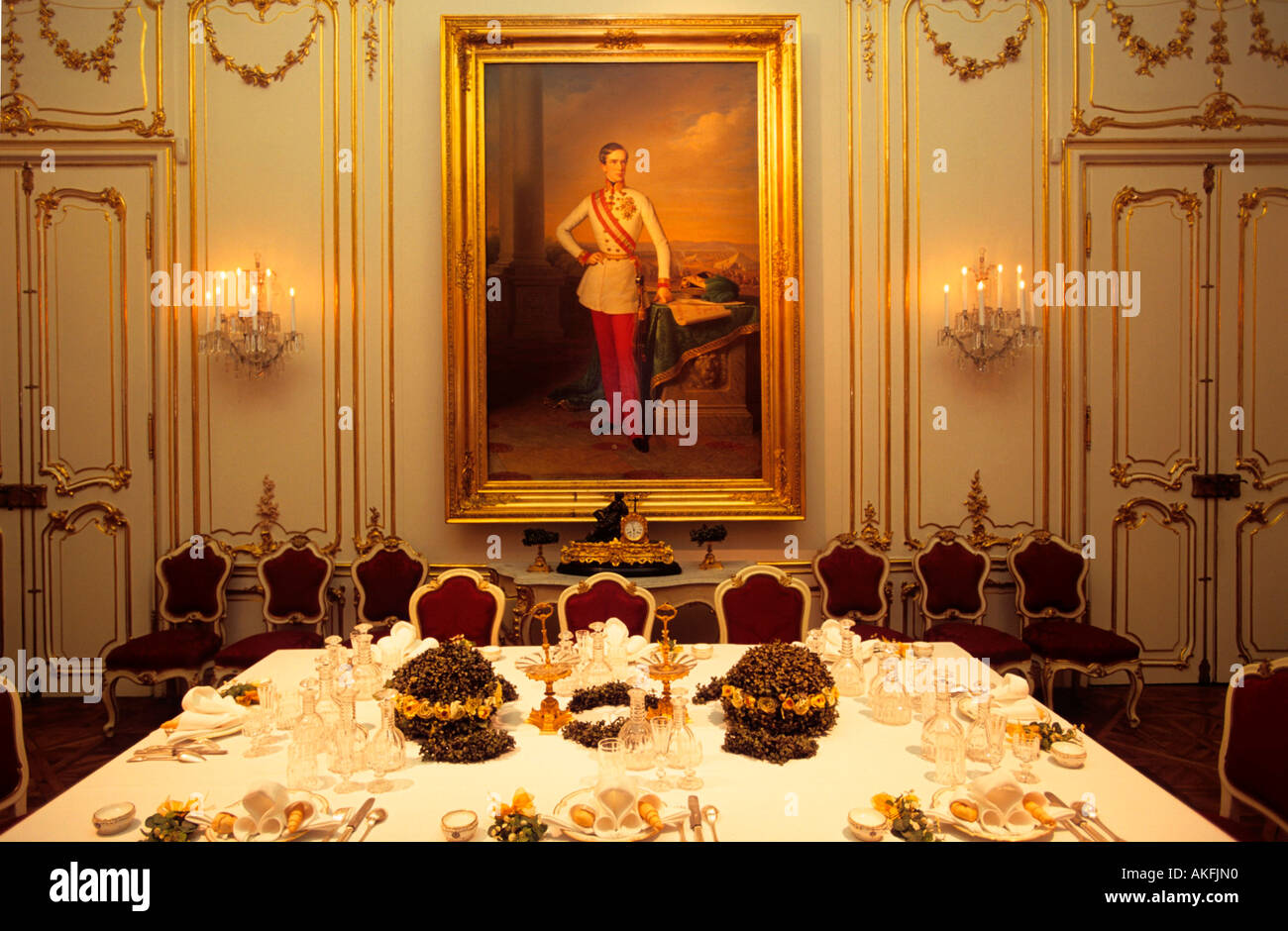 Austria, Vienna, Schloss Schönbrunn, Marie Antoinette Room, the Family Dining Room Stock Photo