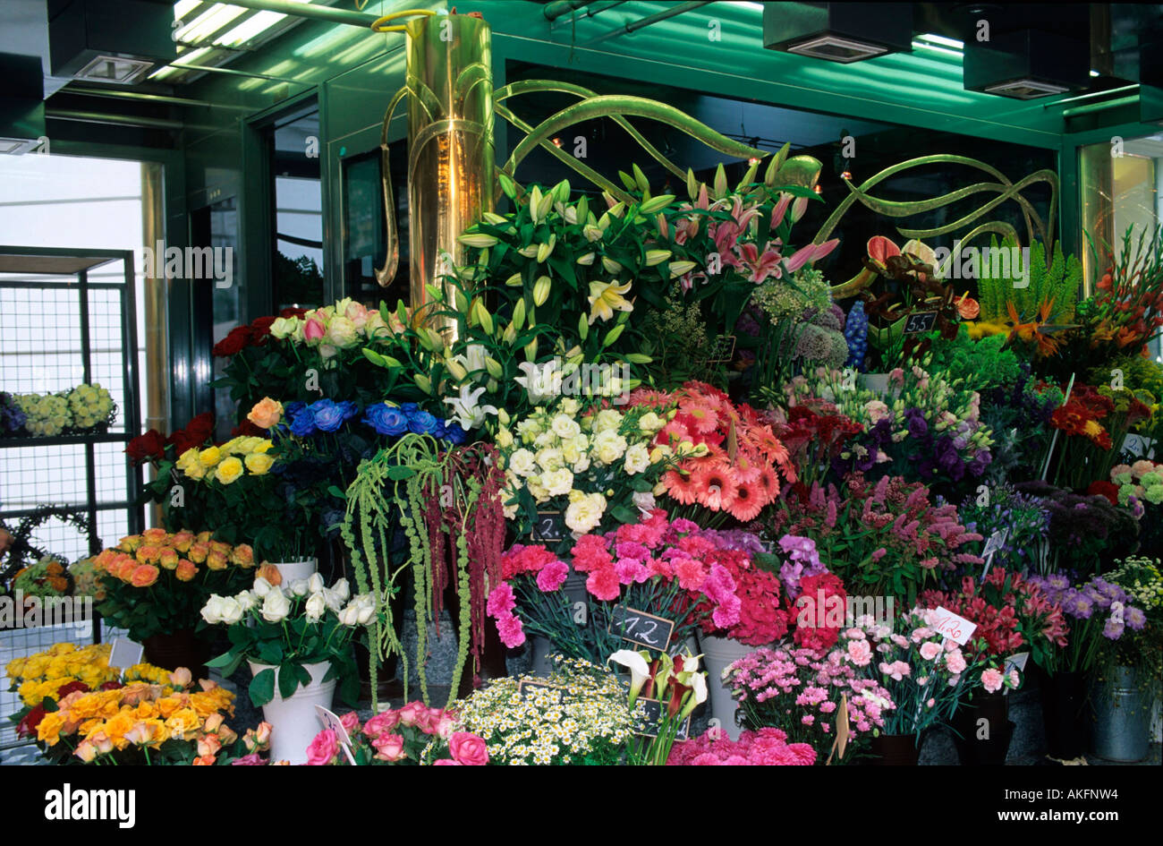 Österreich, Wien, Kärtnerstrasse, BlumenKiosk Stock Photo Alamy