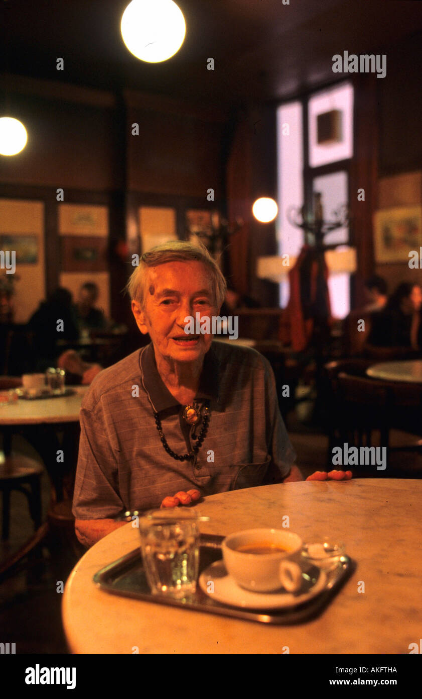 Österreich, Wien, Dorotheergasse, Cafe Hawelka, Frau Hawelka Stock
