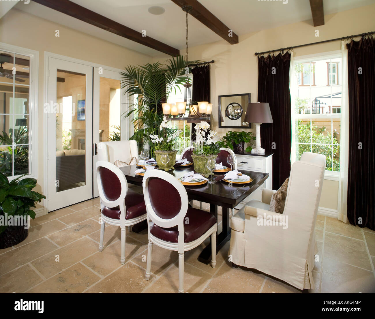 Traditional beamed ceiling dining room hi-res stock photography and ...