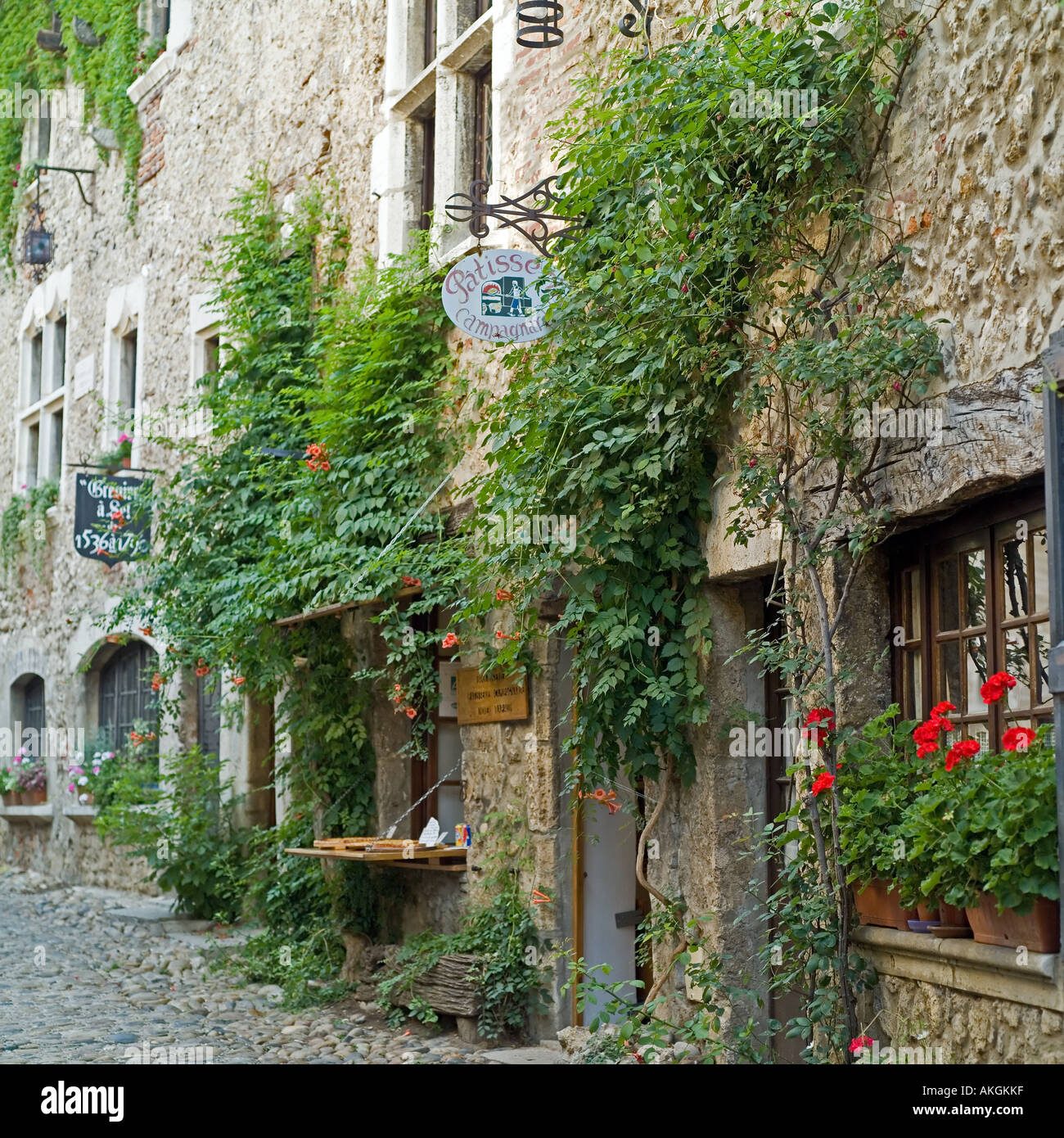 Perouges medieval walled city hi-res stock photography and images - Alamy