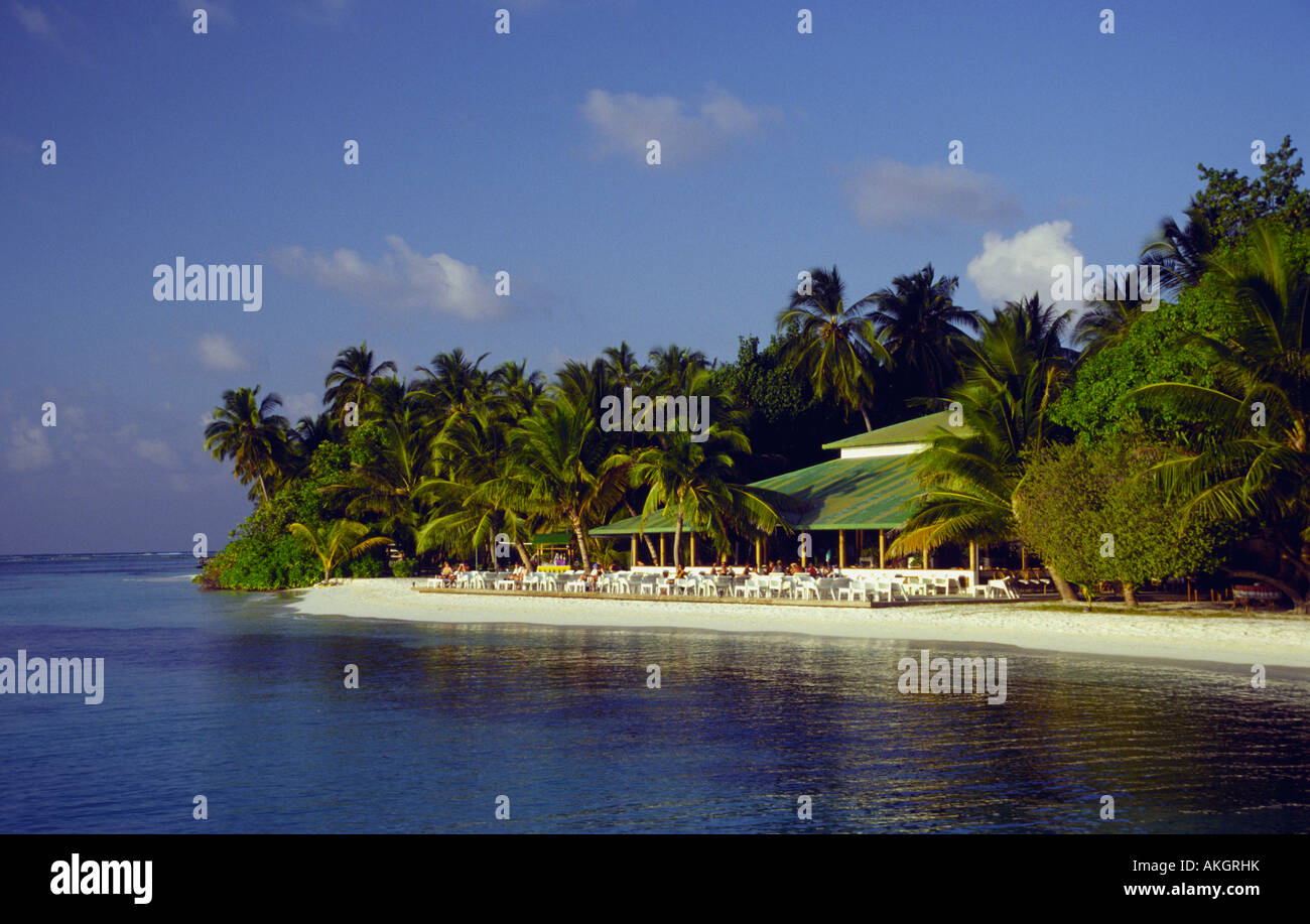 Meerufenfushi island resort maldives