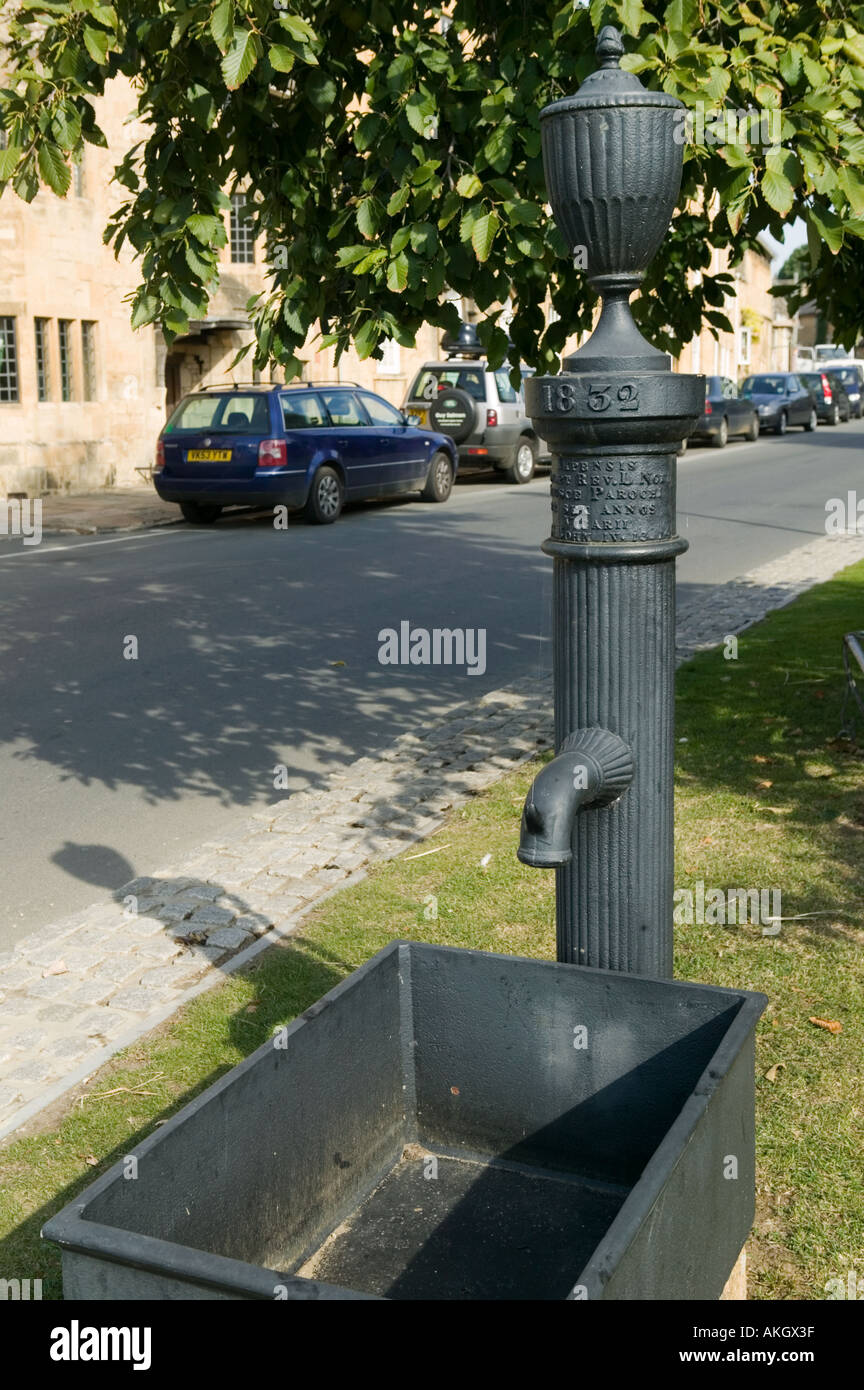 Victorian water pump hires stock photography and images Alamy