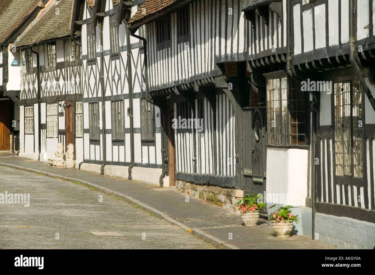 Mill Street Warwick Stock Photo Alamy