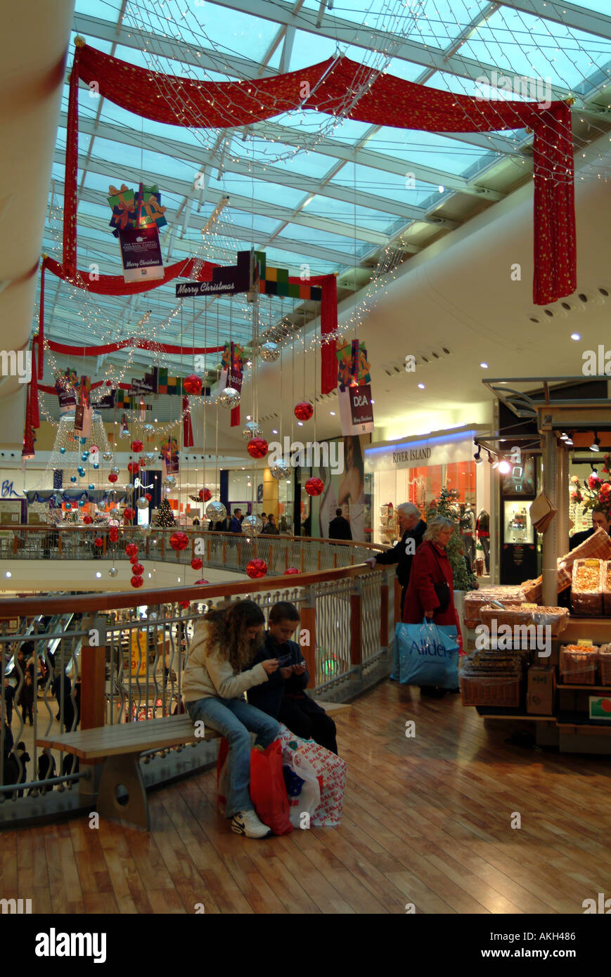 Basingstoke Shopping Center High Resolution Stock Photography and