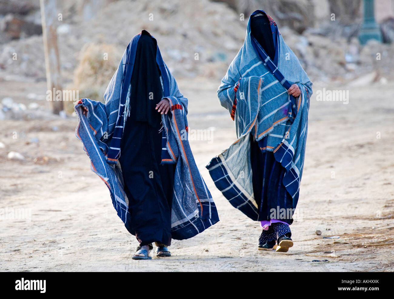 Egypt, Oasis of Siwa in the Libyan desert, women over 15 years old are  supposed to be veiled Stock Photo - Alamy