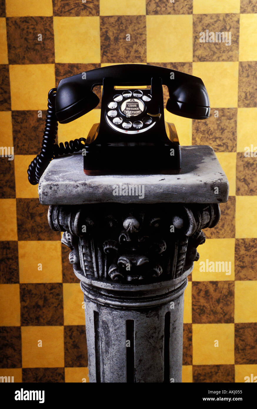 Old telephone on pedestal hires stock photography and images Alamy